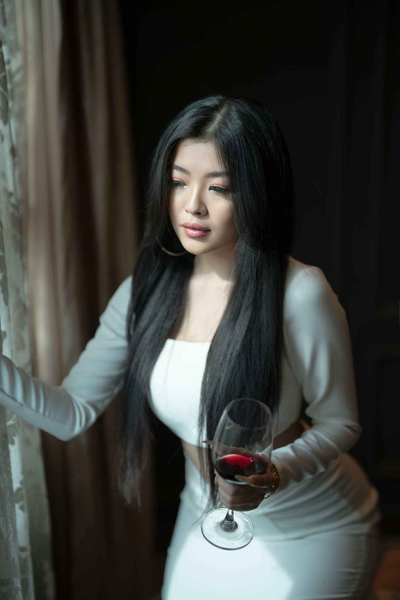 เปิดประวัติ มีน Mean Tk สาวสวยเน็ตไอดอล สายปาร์ตี้ งานดีเซ็กซี่ตัวท็อป 5
